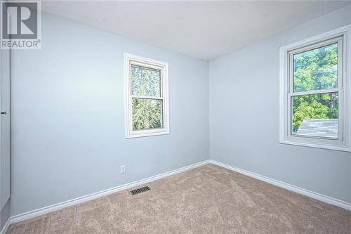 12 Aberdeen Avenue, Smiths Falls, ON - Indoor Photo Showing Other Room