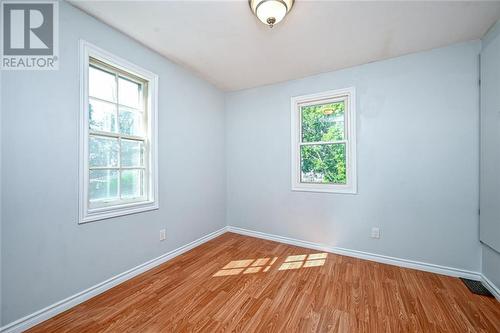 12 Aberdeen Avenue, Smiths Falls, ON - Indoor Photo Showing Other Room