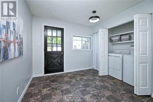 12 Aberdeen Avenue, Smiths Falls, ON - Indoor Photo Showing Laundry Room