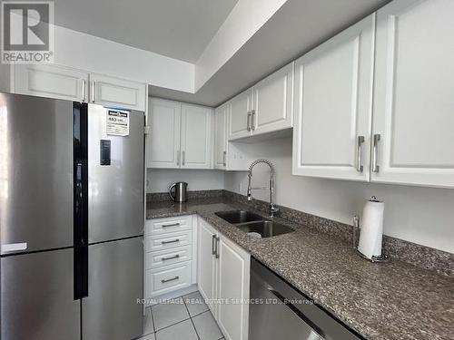 1202 - 256 Doris Avenue, Toronto (Willowdale East), ON - Indoor Photo Showing Kitchen With Double Sink With Upgraded Kitchen