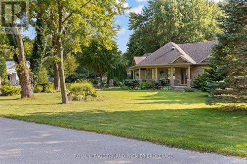 10093 Herbert Street, Lambton Shores (Port Franks), ON - Outdoor