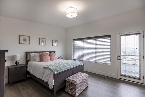 12-269 Diamond Way, Vernon, BC - Indoor Photo Showing Bedroom