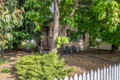 330 Van Horne Street, Penticton, BC - Outdoor