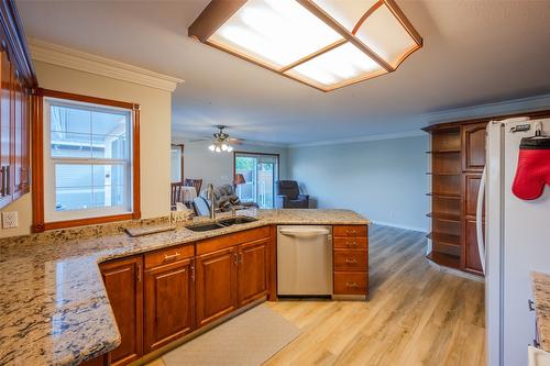 981 Peachcliff Drive, Okanagan Falls, BC - Indoor Photo Showing Kitchen With Double Sink