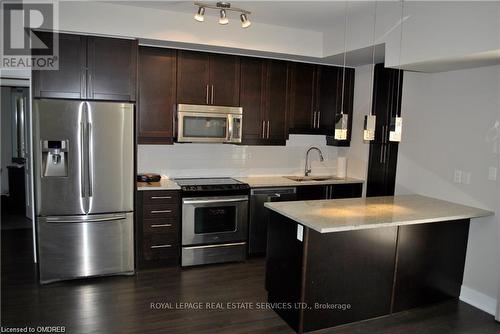 221 - 128 Garden Drive, Oakville, ON - Indoor Photo Showing Kitchen With Stainless Steel Kitchen With Upgraded Kitchen