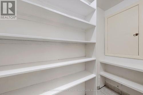 21 Sandfield Road, Toronto (Banbury-Don Mills), ON - Indoor With Storage