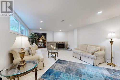 21 Sandfield Road, Toronto (Banbury-Don Mills), ON - Indoor Photo Showing Living Room With Fireplace