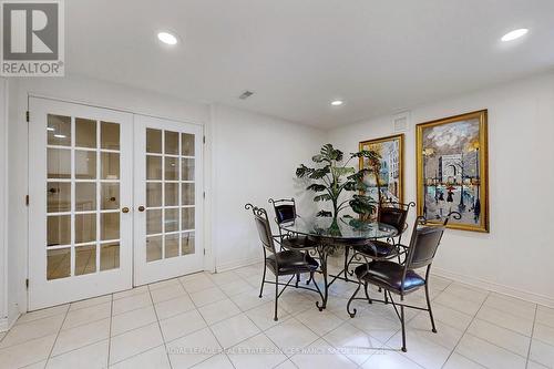 21 Sandfield Road, Toronto (Banbury-Don Mills), ON - Indoor Photo Showing Dining Room