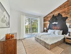 Master bedroom - 