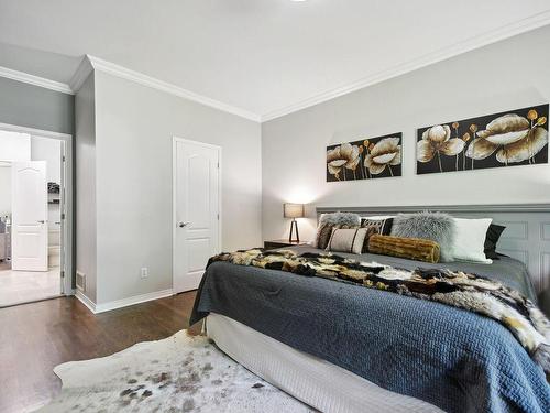 Master bedroom - 16 Rue Du Boisé-Normand, Sainte-Anne-Des-Plaines, QC - Indoor Photo Showing Bedroom