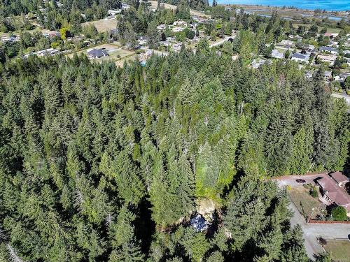 Lot 1 Ganske Rd, Qualicum Beach, BC 