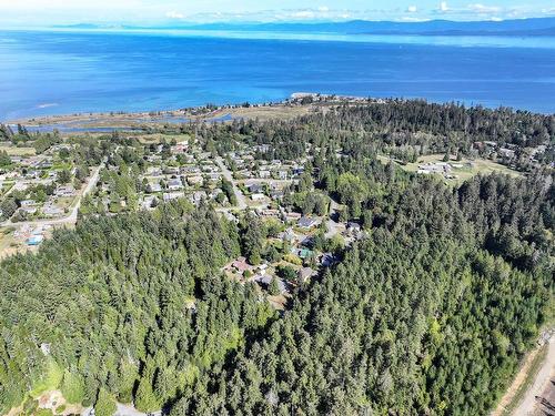 Lot 1 Ganske Rd, Qualicum Beach, BC 