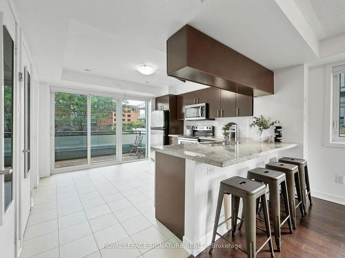 68 Cole St, Toronto, ON - Indoor Photo Showing Kitchen With Upgraded Kitchen