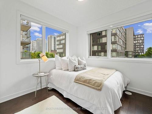 68 Cole St, Toronto, ON - Indoor Photo Showing Bedroom