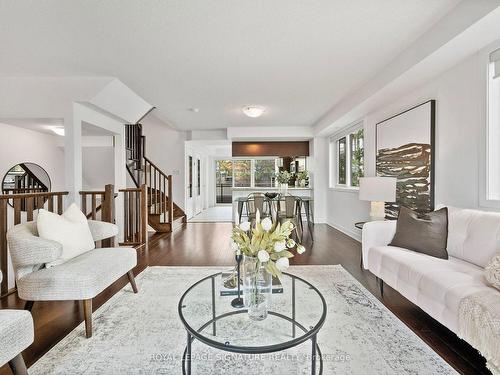 68 Cole St, Toronto, ON - Indoor Photo Showing Living Room