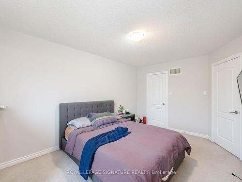 50 Magdalene Cres, Brampton, ON - Indoor Photo Showing Bedroom