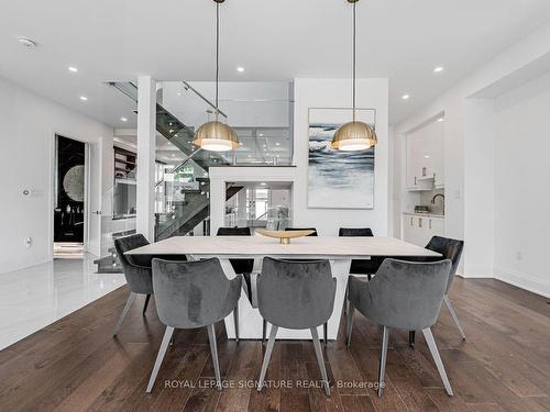 895 Ninth St, Mississauga, ON - Indoor Photo Showing Dining Room