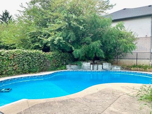 876 West 5Th St, Hamilton, ON - Outdoor With In Ground Pool