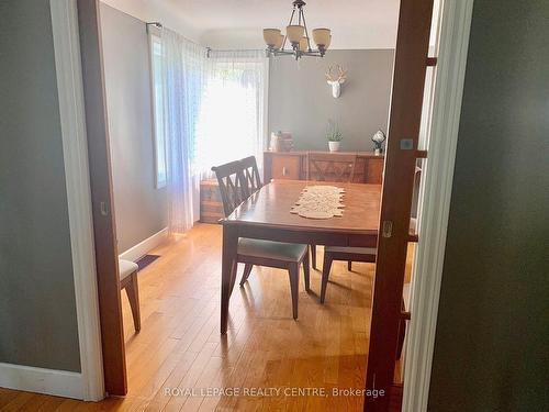 876 West 5Th St, Hamilton, ON - Indoor Photo Showing Dining Room