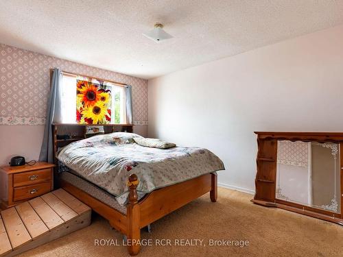 49-325 William St, Shelburne, ON - Indoor Photo Showing Bedroom