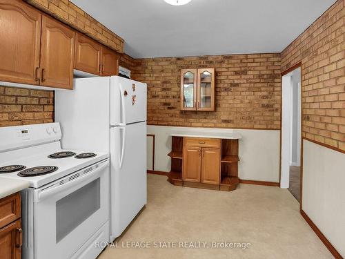 532 Ridge Rd E, Grimsby, ON - Indoor Photo Showing Kitchen