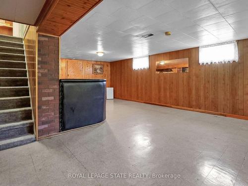 532 Ridge Rd E, Grimsby, ON - Indoor Photo Showing Basement