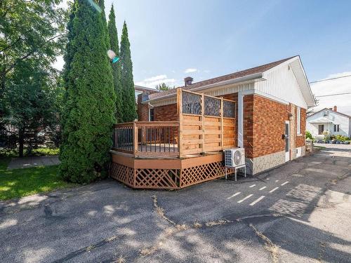 Cour - 28 Rue Robb, Salaberry-De-Valleyfield, QC - Outdoor With Exterior