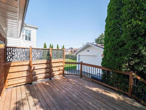 Balcon - 28 Rue Robb, Salaberry-De-Valleyfield, QC - Outdoor With Deck Patio Veranda With Exterior