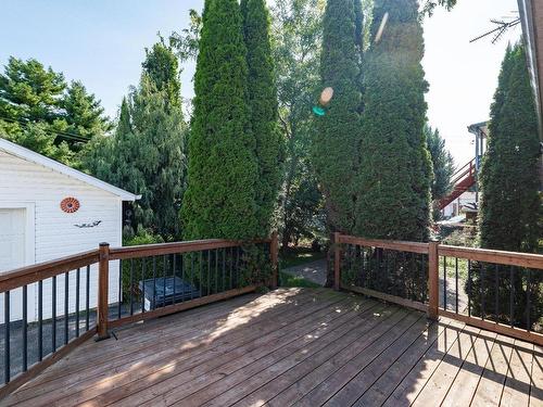 Balcon - 28 Rue Robb, Salaberry-De-Valleyfield, QC - Outdoor With Deck Patio Veranda With Exterior