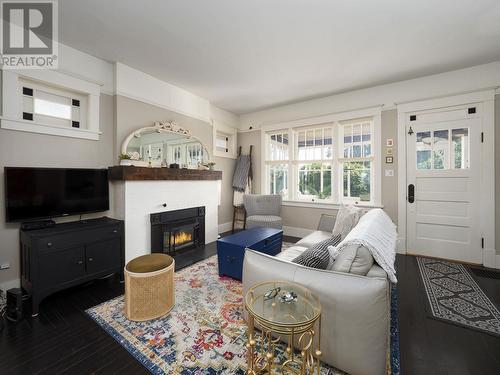 1648 7Th Avenue, Prince George, BC - Indoor Photo Showing Living Room With Fireplace