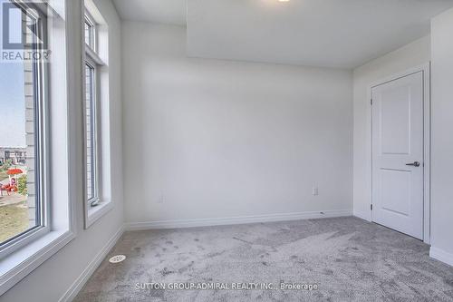 7 Cherry Hill Lane, Barrie (Painswick South), ON - Indoor Photo Showing Other Room