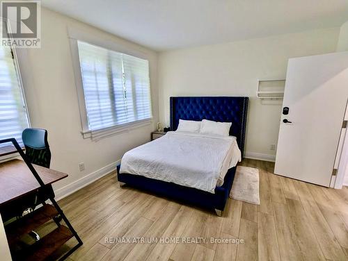 5341 River Road, Niagara Falls, ON - Indoor Photo Showing Bedroom