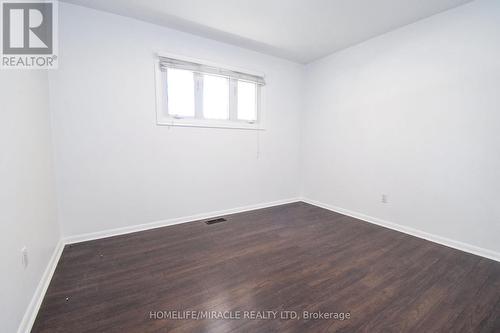 17 Grosvenor Street N, St. Catharines, ON - Indoor Photo Showing Other Room