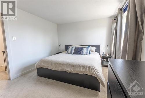 274 Des Visons Place, Ottawa, ON - Indoor Photo Showing Bedroom