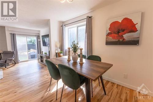 274 Des Visons Place, Ottawa, ON - Indoor Photo Showing Dining Room