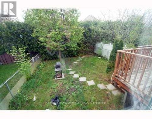 50 Fireside Crescent, Ottawa, ON - Outdoor With Backyard