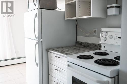 701 1501 Queensway Street, Prince George, BC - Indoor Photo Showing Kitchen