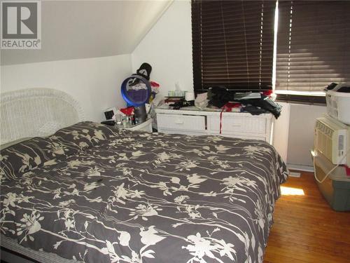 248 Hillside Drive S, Elliot Lake, ON - Indoor Photo Showing Bedroom