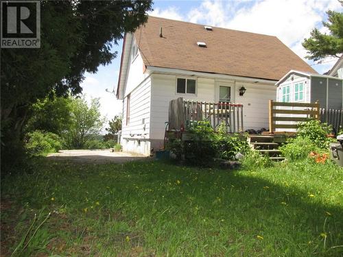 248 Hillside Drive S, Elliot Lake, ON - Outdoor With Deck Patio Veranda