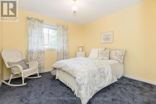 16 - 358 Little Avenue, Barrie (Painswick North), ON - Indoor Photo Showing Bedroom