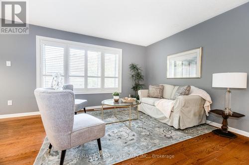 16 - 358 Little Avenue, Barrie (Painswick North), ON - Indoor Photo Showing Living Room