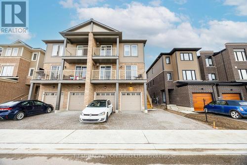 5 - 11 Tobias Lane N, Barrie, ON - Outdoor With Balcony With Facade