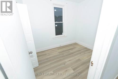 81 Florence Avenue, Kitchener, ON - Indoor Photo Showing Other Room