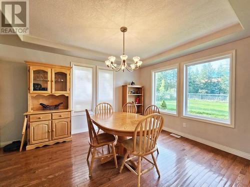 1551 View Drive, Quesnel, BC - Indoor Photo Showing Dining Room