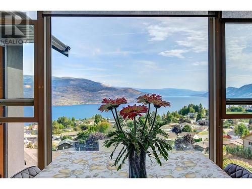 6127 Seymoure Lane, Peachland, BC -  Photo Showing Other Room With Body Of Water