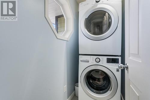 5115 Chute Lake Crescent, Kelowna, BC - Indoor Photo Showing Laundry Room