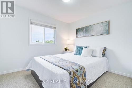 501 Highbrook Court, Kitchener, ON - Indoor Photo Showing Bedroom