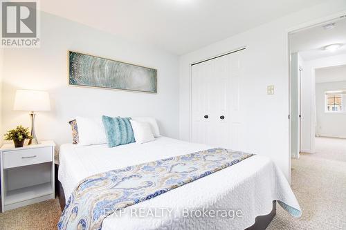 501 Highbrook Court, Kitchener, ON - Indoor Photo Showing Bedroom