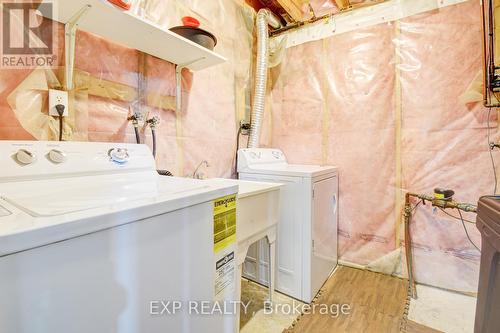 501 Highbrook Court, Kitchener, ON - Indoor Photo Showing Laundry Room