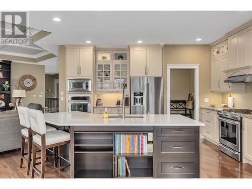 6325 Old Kamloops Road, Vernon, BC - Indoor Photo Showing Kitchen With Stainless Steel Kitchen With Upgraded Kitchen